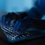 Entenda como funciona o Mecanismo Especial de Devolução (MED) do Pix o que fazer em caso de fraude comprovada.