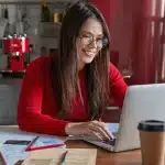 Quanto custa antecipar o FGTS? Veja taxas e simule