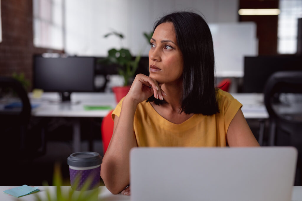 Consignado CLT: menores taxas para controlar finanças