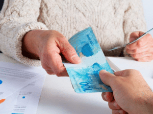 Como calcular a carga horária mensal CLT 