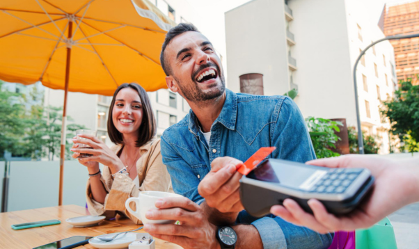 Parcelar ou Pagar à Vista: O Que Compensa Mais? 